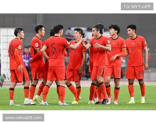 国足U16迎战印尼队全力争胜展现青春风采与拼搏精神